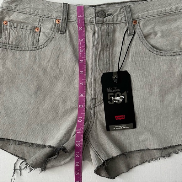 Levi’s Premium 501 ORIGINAL SHORTS Size 32 Women - Picture 8 of 16